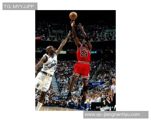 34年前的今天乔丹罚球线惊艳穆大叔闭眼罚球完美入网瞬间 34年前的今天乔丹罚球线惊艳穆大叔闭眼罚球完美入网瞬间