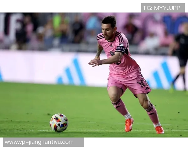 梅西本场表现分析：射门效率低迷过人未果丢球频繁获评72分