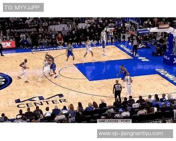 杰伦布朗中距离投篮表现惊艳全联盟命中率高达532引发热议 杰伦布朗中距离投篮表现惊艳全联盟命中率高达532引发热议