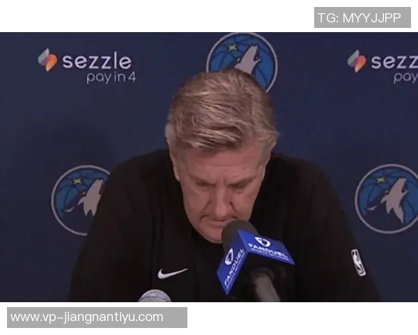 芬奇分析球队进攻节奏慢半拍换防不及时的问题